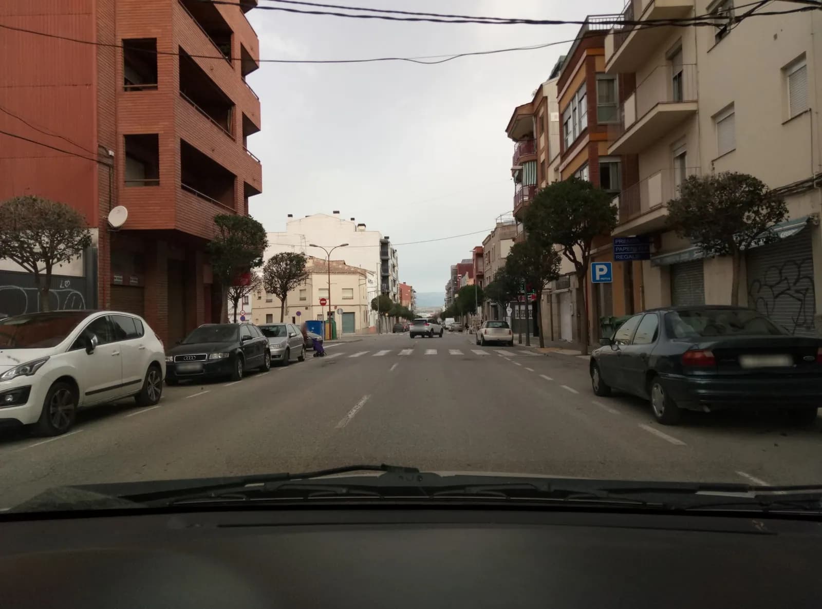 Aparcamiento gratuito en Carrer de Mossèn Sarret en Tàrrega (Lleida)