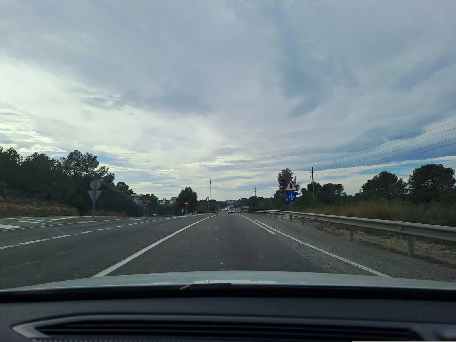 Aparcamiento gratuito en Carrer del Bergantí en Roda de Barà (Tarragona)
