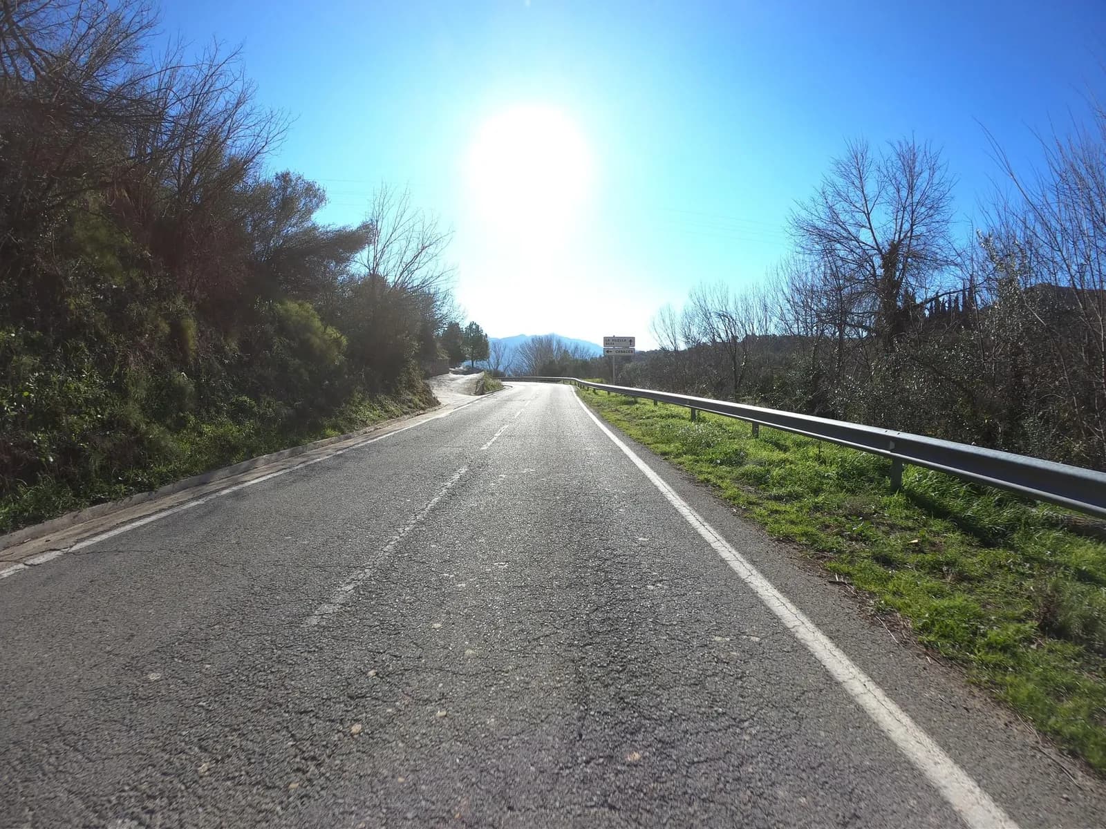 Aparcamiento gratuito en Carrer del Camp en Cabacés (Tarragona)
