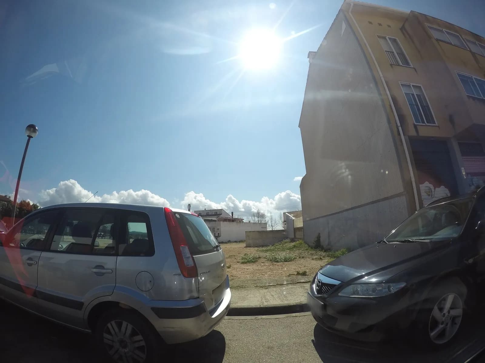 Aparcamiento gratuito en Carrer del Cor Infantil Rossinyols en Llorenç del Penedès (Tarragona)
