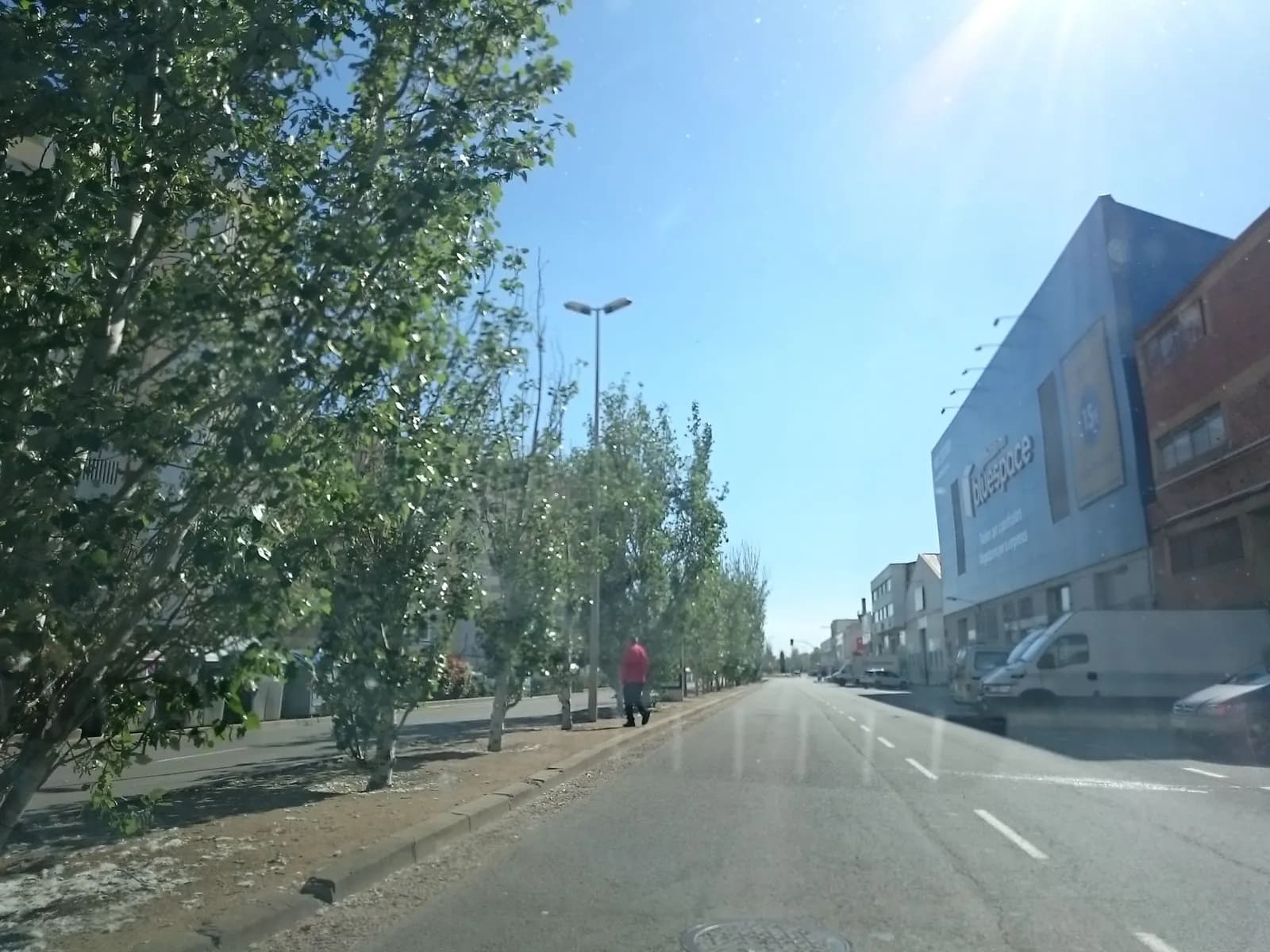 Aparcamiento gratuito en Carrer del Crom en Hospitalet de Llobregat (L') (Barcelona)
