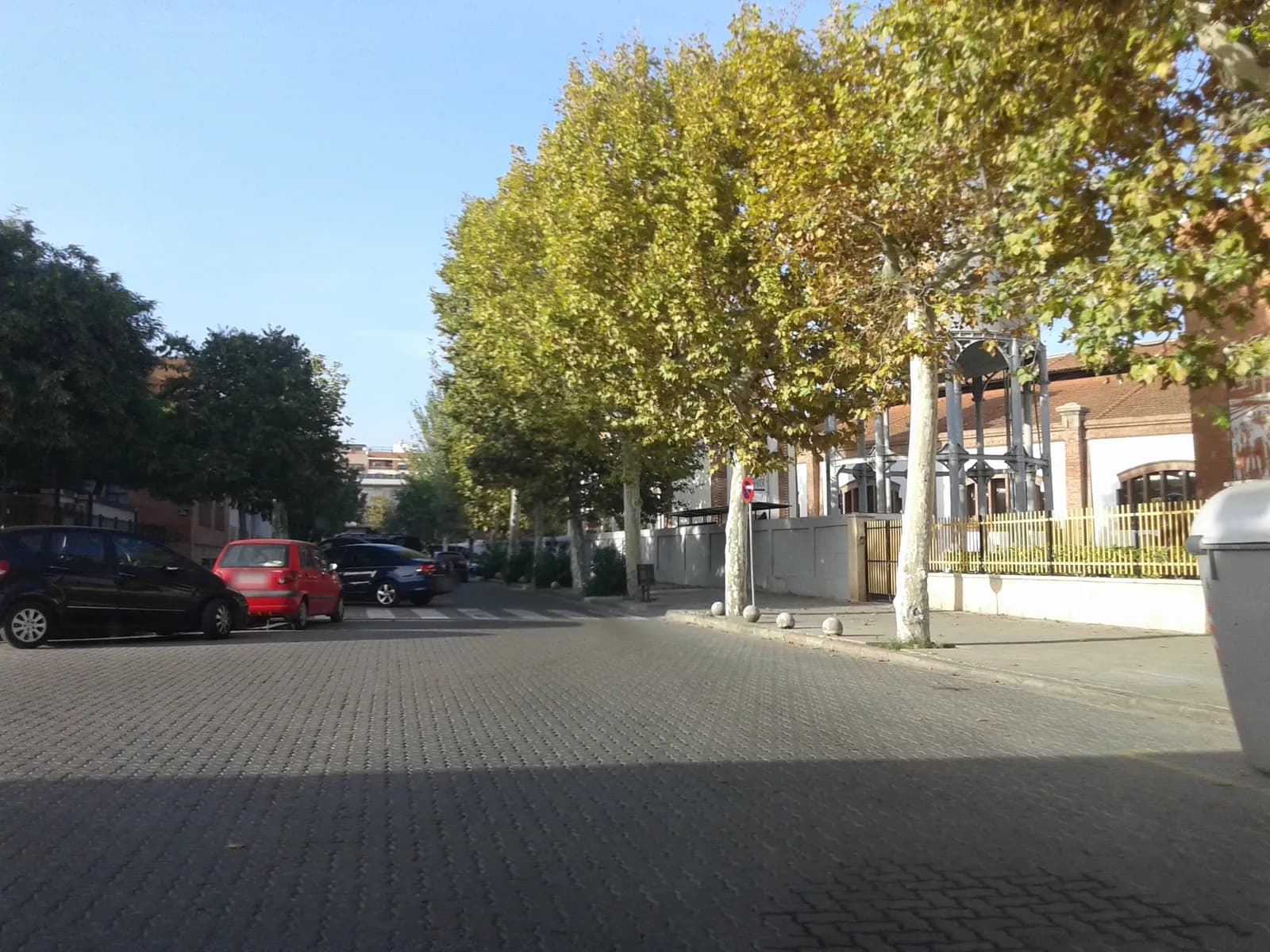Parking gratis en Vilanova i la Geltrú, carrer del Forn del Vidre en Vilanova i la Geltrú (Barcelona)
