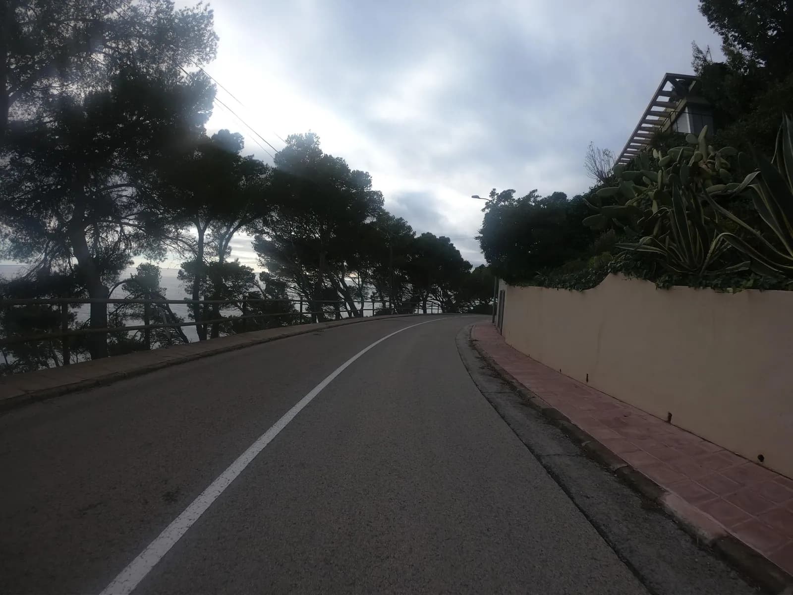 Aparcamiento gratuito en Carrer del Pinell en Palafrugell (Girona)