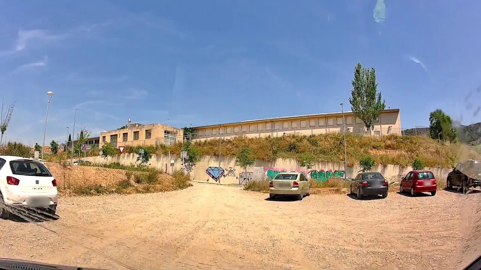 Aparcamiento gratuito en Carrer del Puigcendrós en Olesa de Montserrat (Barcelona)