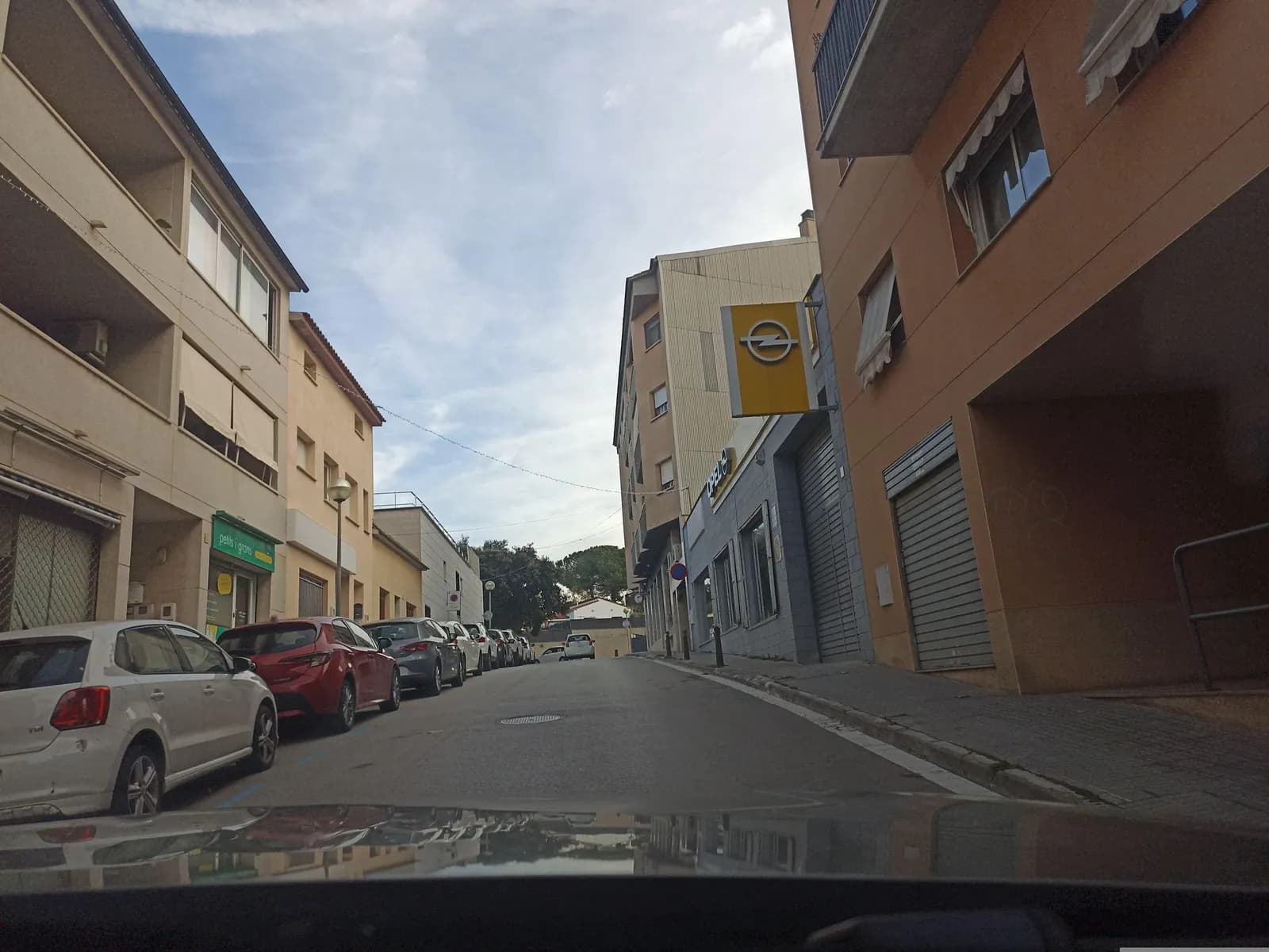 Aparcamiento gratuito en Carrer del Riu Cardener en Piera (Barcelona)