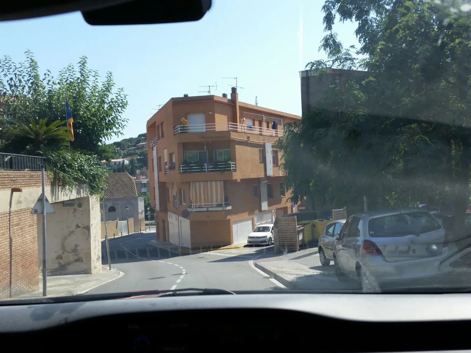 Aparcamiento gratuito en Carrer dels Quatre Camins en Cabrils (Barcelona)