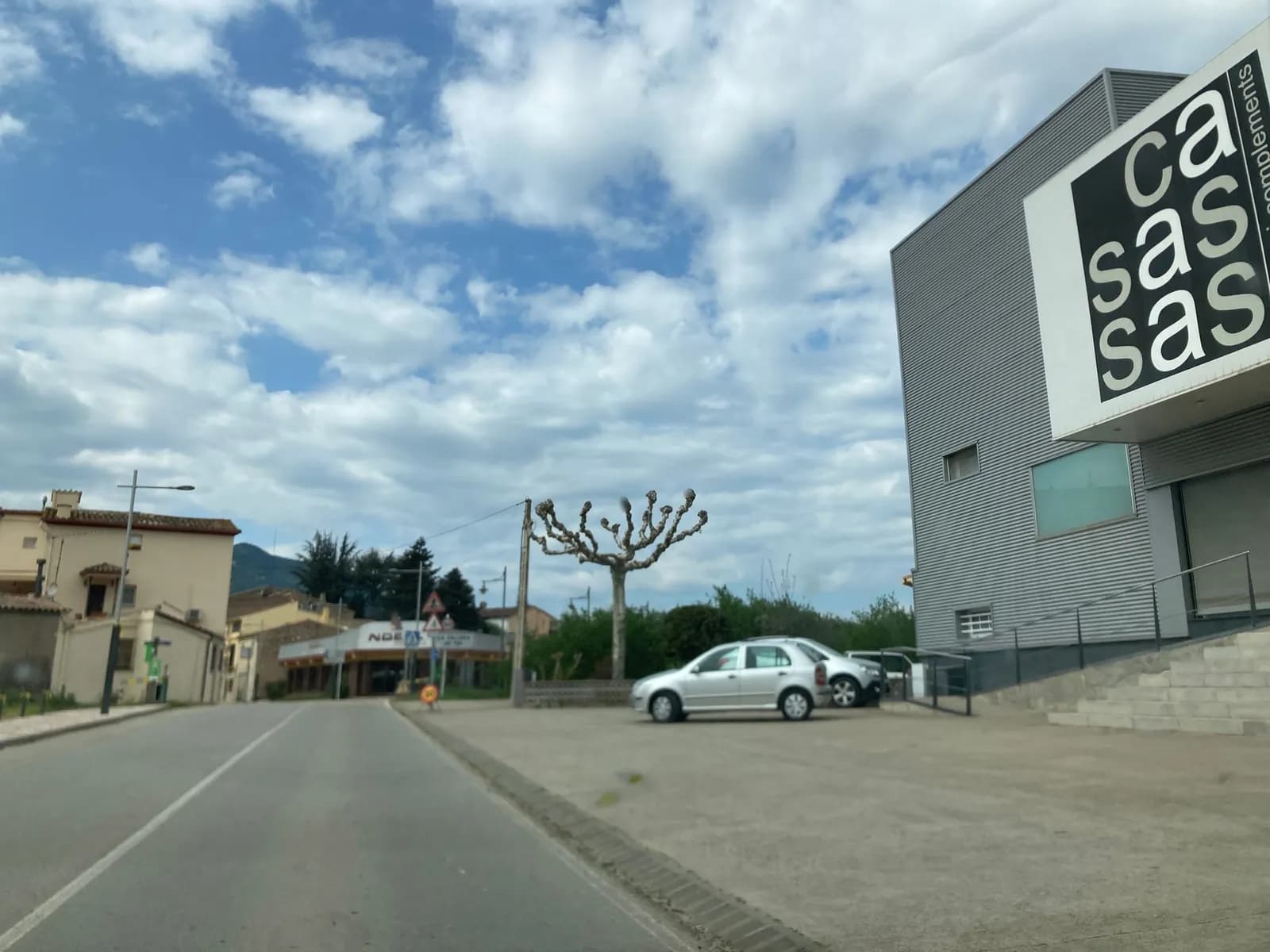 Aparcamiento gratuito en Carrer Doctor Codina en La Cellera de Ter (Girona)