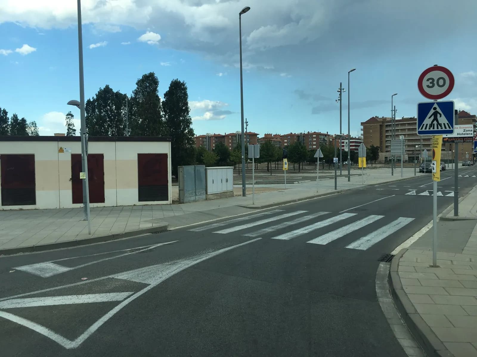 Aparcamiento gratuito en Carrer Torrentó de Can Gelat en Santa Susanna (Barcelona)