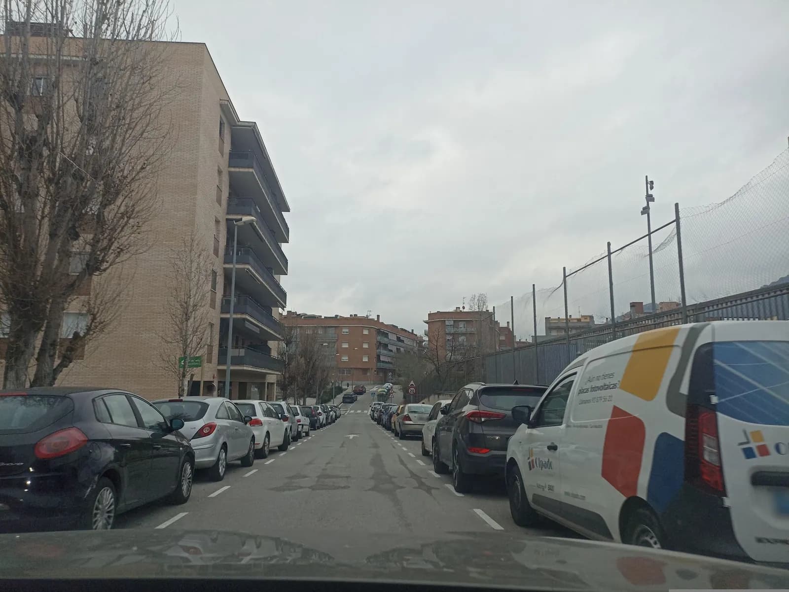 Aparcamiento gratuito en Carrer Villanueva de Nicaragua en Montornès del Vallès (Barcelona)