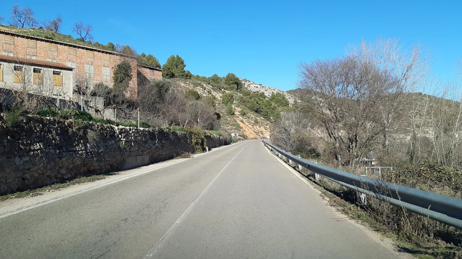 Aparcamiento gratuito en Carretera a Valderrobres en Beceite (Teruel)