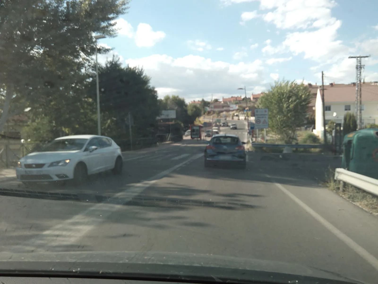 Aparcamiento gratuito en Carretera Alcalá - Torrelaguna en Cobeña (Madrid)