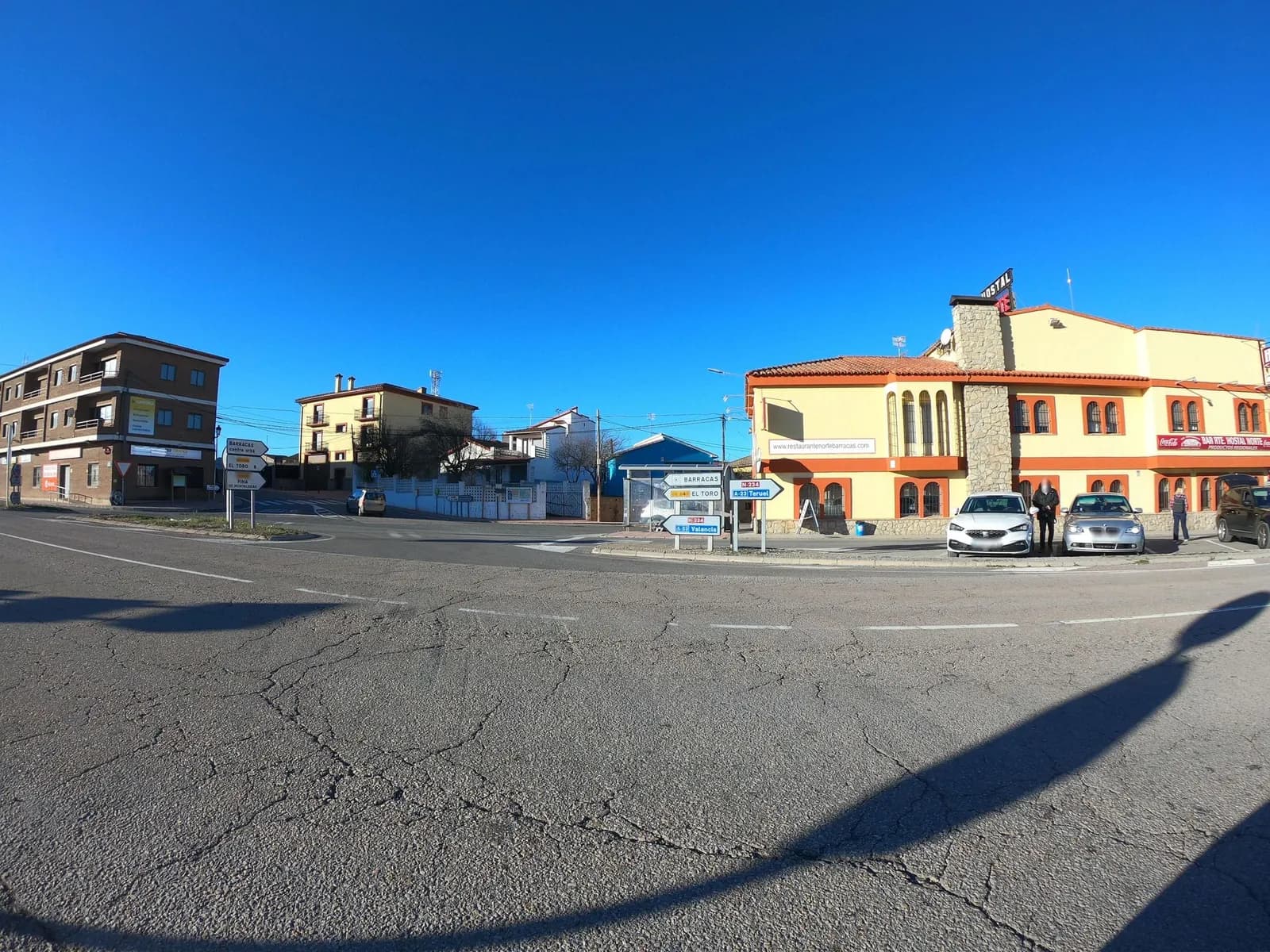 Aparcamiento gratuito en Carretera Barracas - Puebla de Arenoso en Barracas (Castellón)