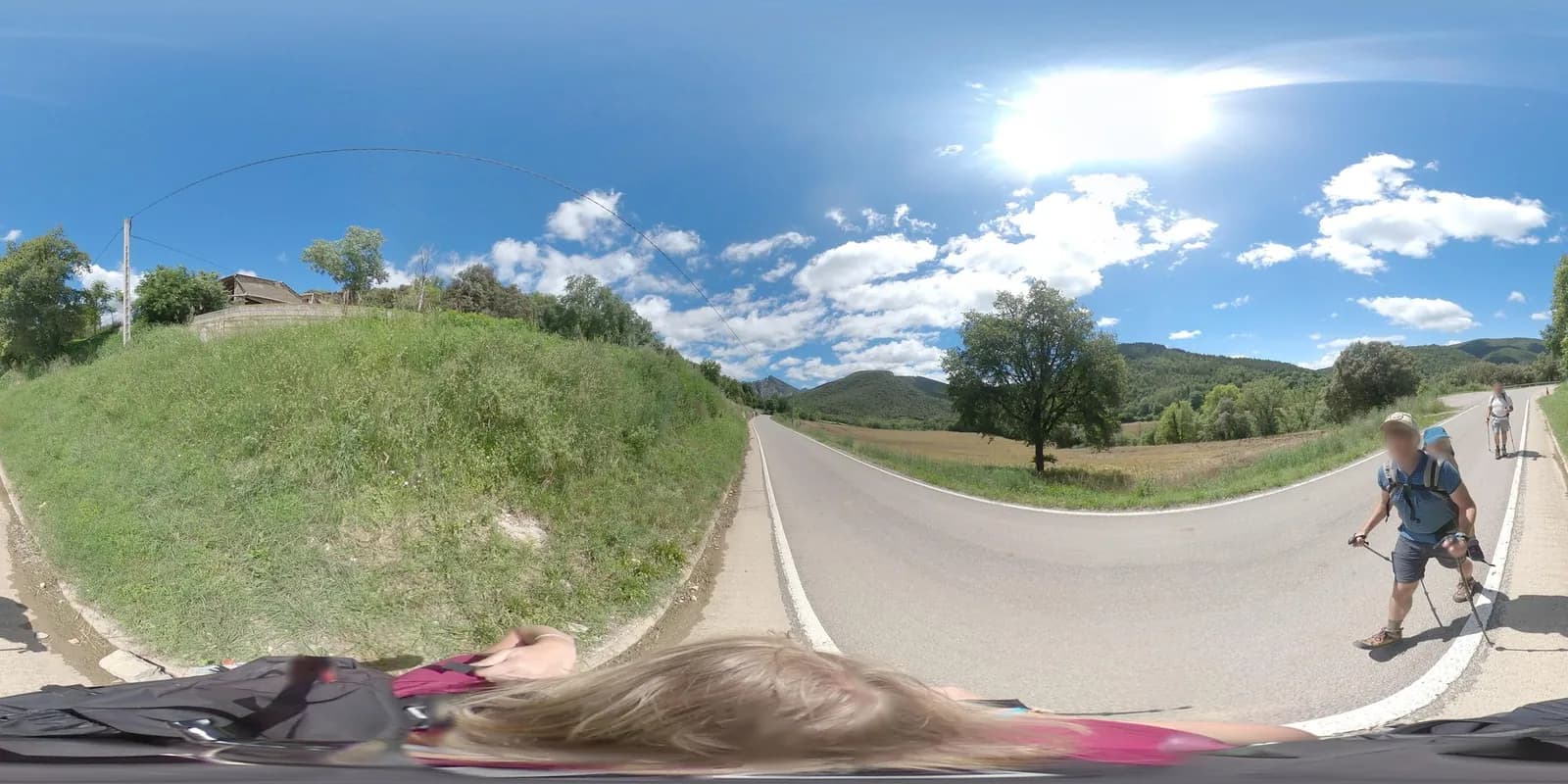 Aparcamiento gratuito en Carretera d'Oix a Beget en Castellfollit de la Roca (Girona)
