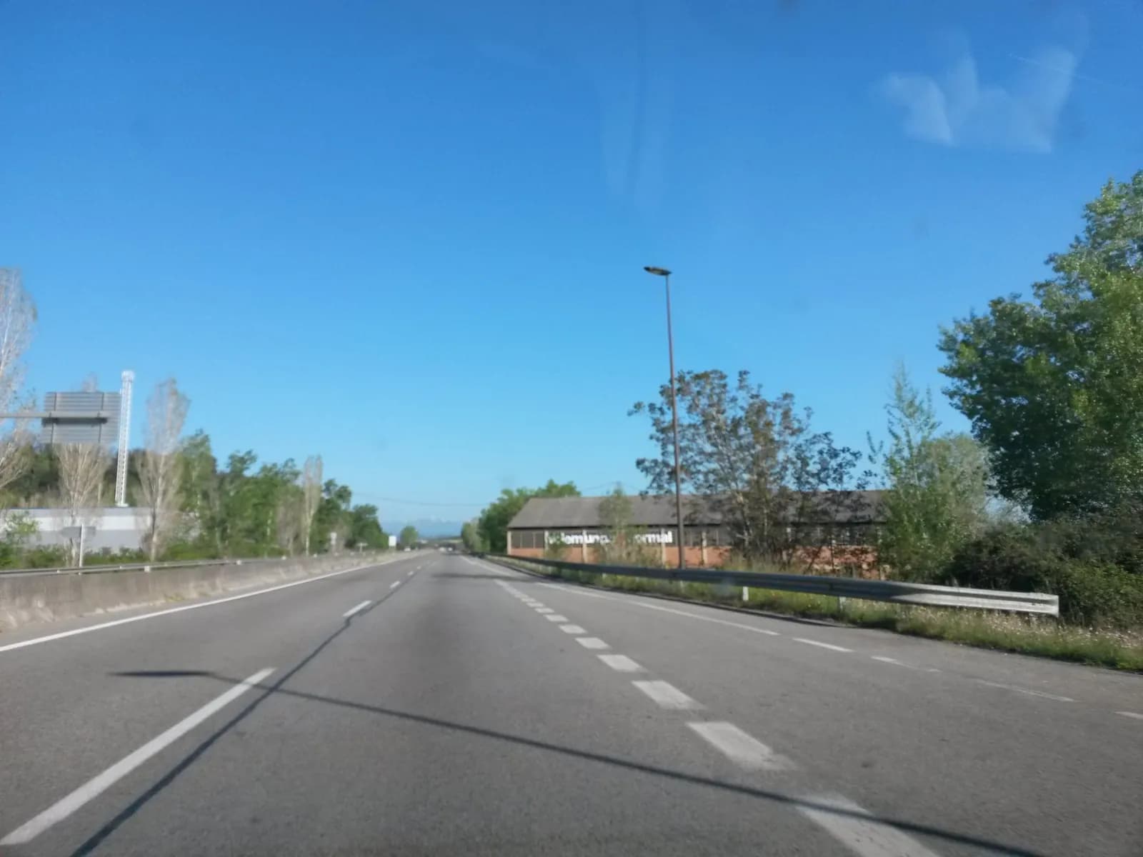 Aparcamiento gratuito en Carretera de Banyoles en Cornellà del Terri (Girona)