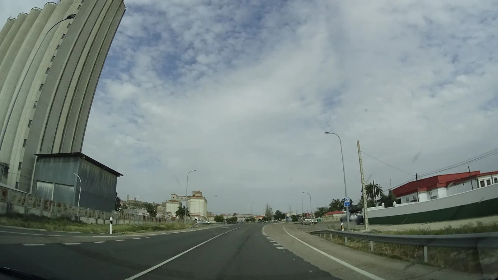 Aparcamiento gratuito en Carretera de Extremadura en Trujillo (Cáceres)