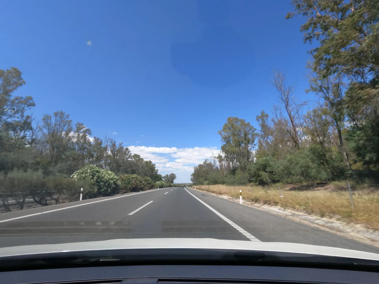 Aparcamiento gratuito en Carretera de la Estación en Cabezas de San Juan (Las) (Sevilla)