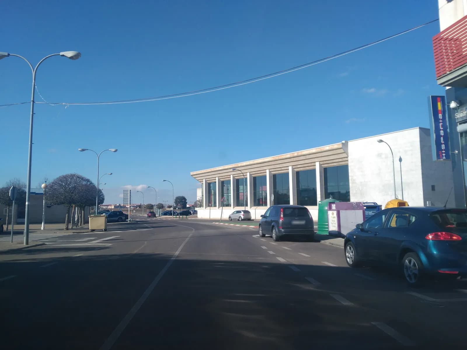 Parking gratis en la Carretera de La Mata, Villares de la Reina en Villares de la Reina (Salamanca)