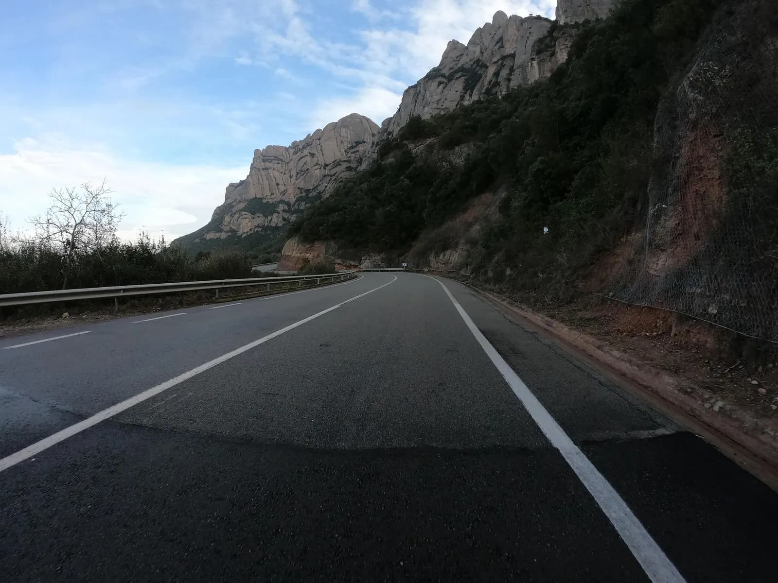Aparcamiento gratuito en Carretera de Montserrat en Marganell (Barcelona)