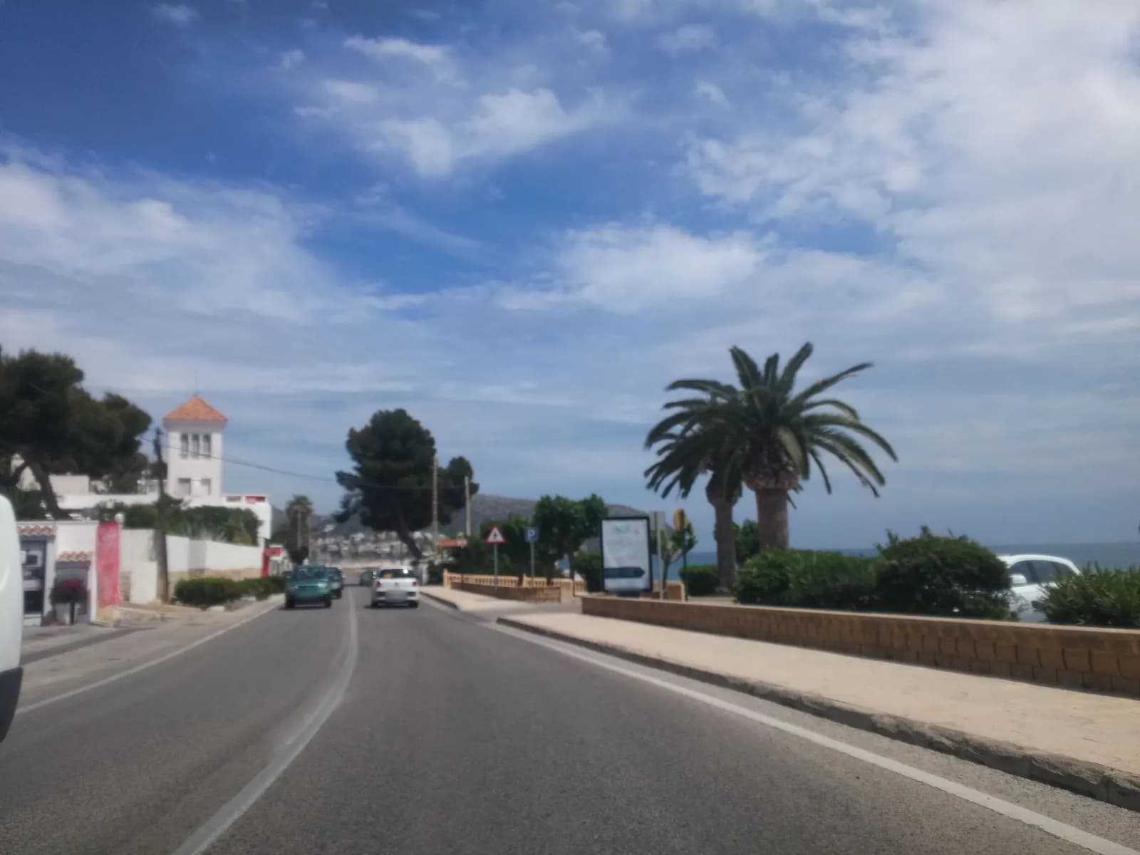 Aparcamiento gratuito en Carretera de Moraira a Calpe en Teulada (Alicante)