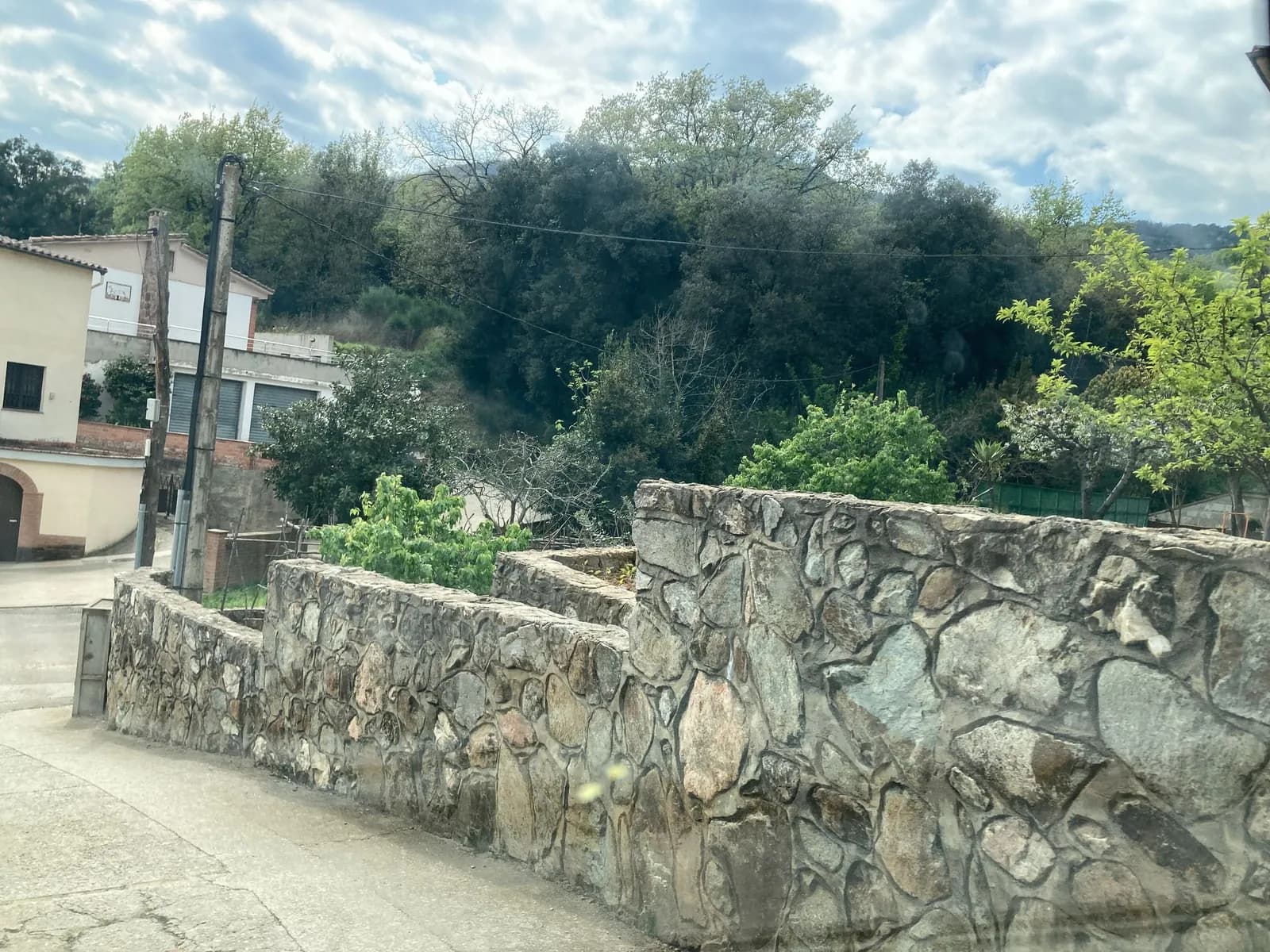 Aparcamiento gratuito en Carretera de Plantadis en La Cellera de Ter (Girona)
