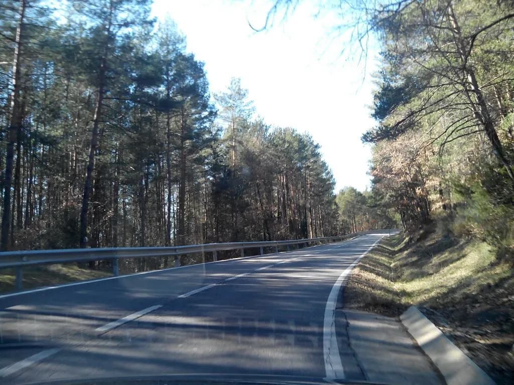 Aparcamiento gratuito en Carretera de Ripoll a Berga en Vilada (Barcelona)