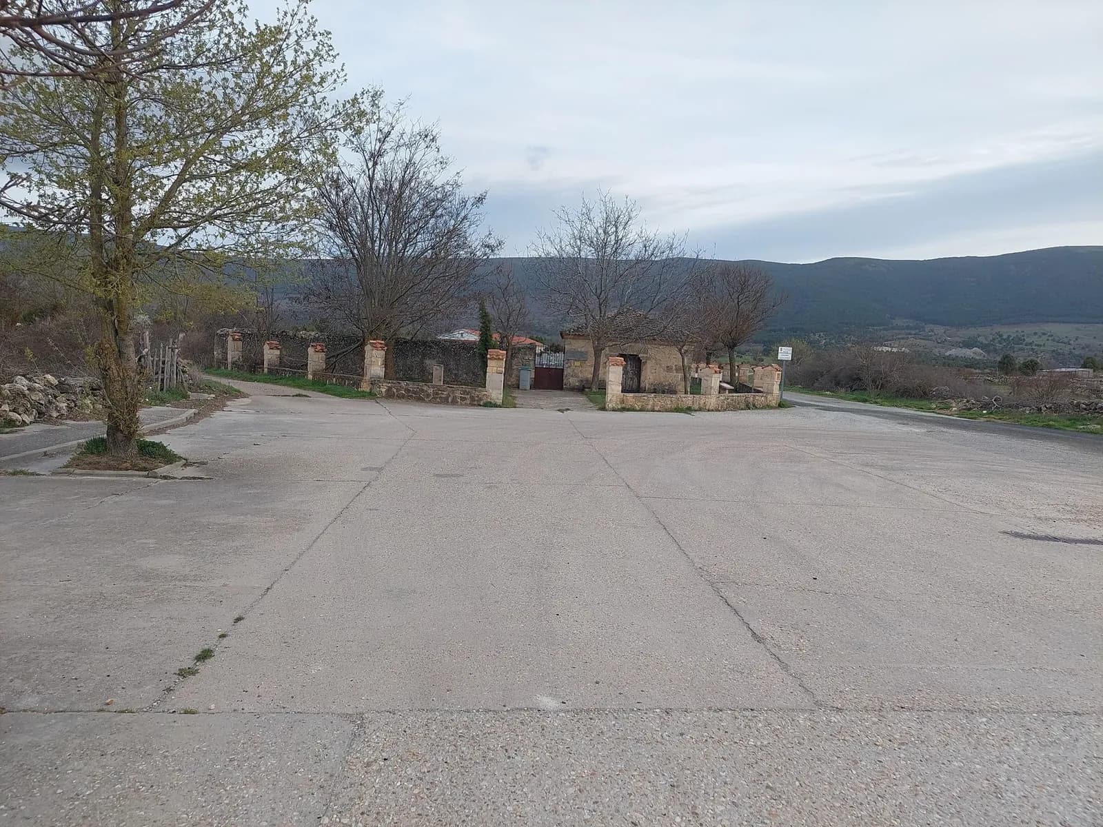 Aparcamiento gratuito en Carretera de Soria en Arcones (Segovia)