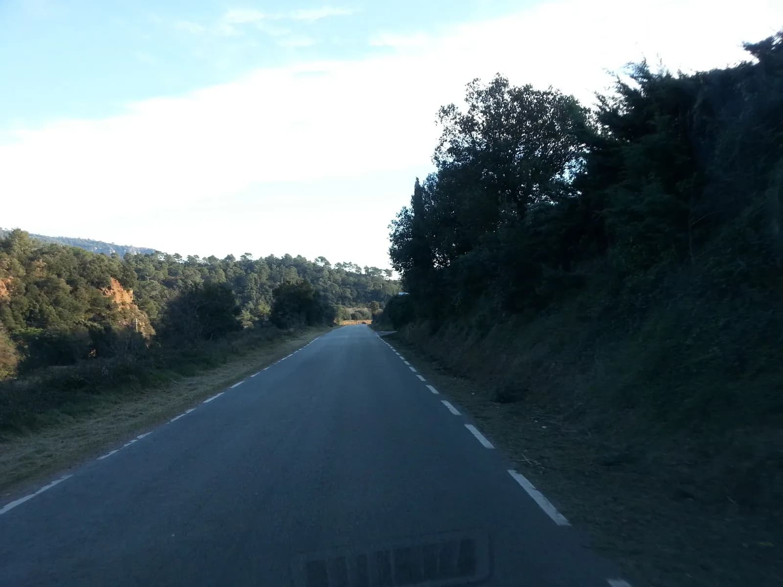 Aparcamiento gratuito en Carretera de Talamanca en Matadepera (Barcelona)