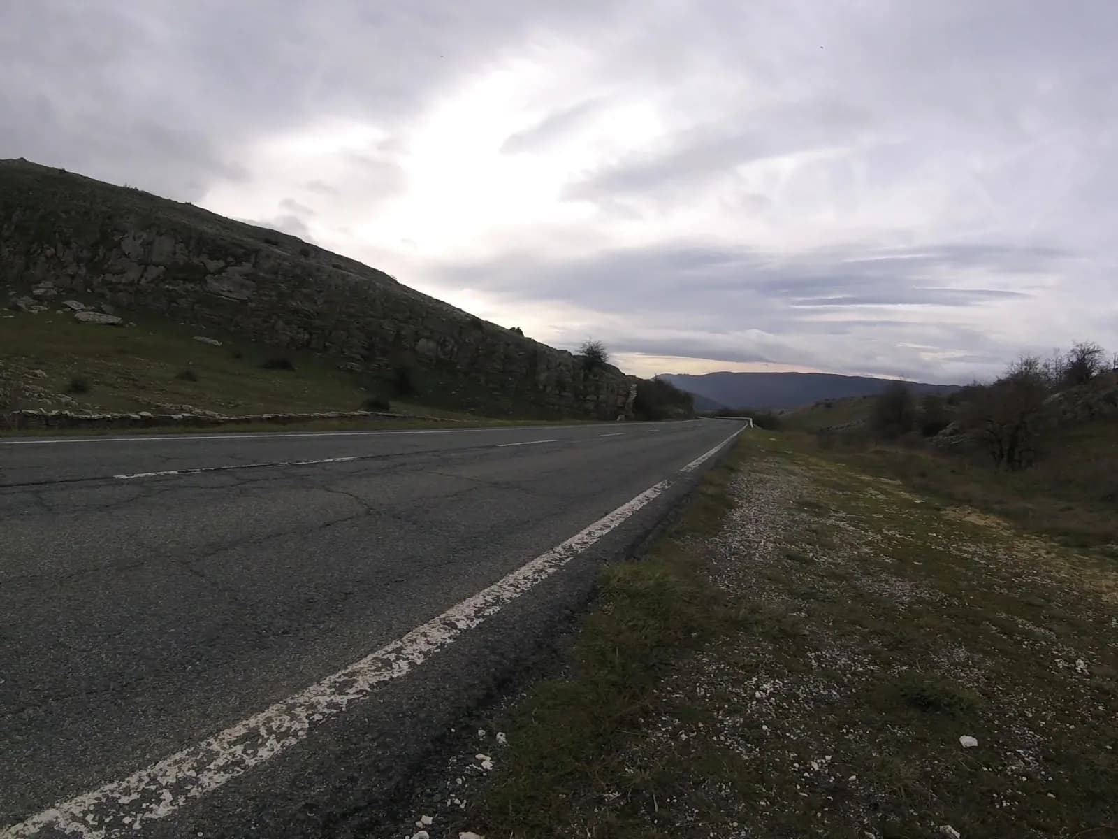 Aparcamiento gratuito en Carretera Estella - Beasain en Ergoiena (Navarra)