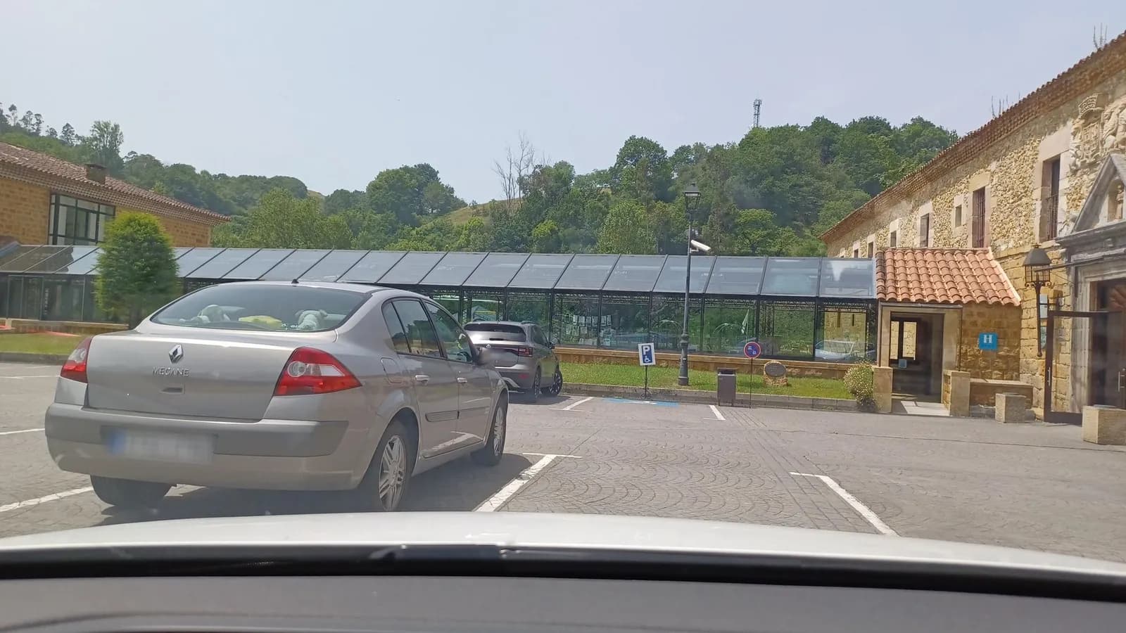 Aparcamiento gratuito en Carretera Les Arriondes - Riaño en Cangas de Onís (Asturias)