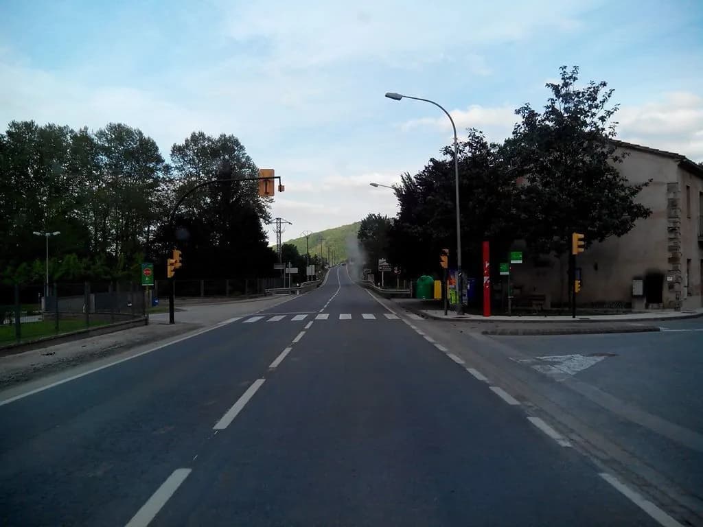 Aparcamiento gratuito en Carretera Olot-Ripoll en Sant Joan les Fonts (Girona)