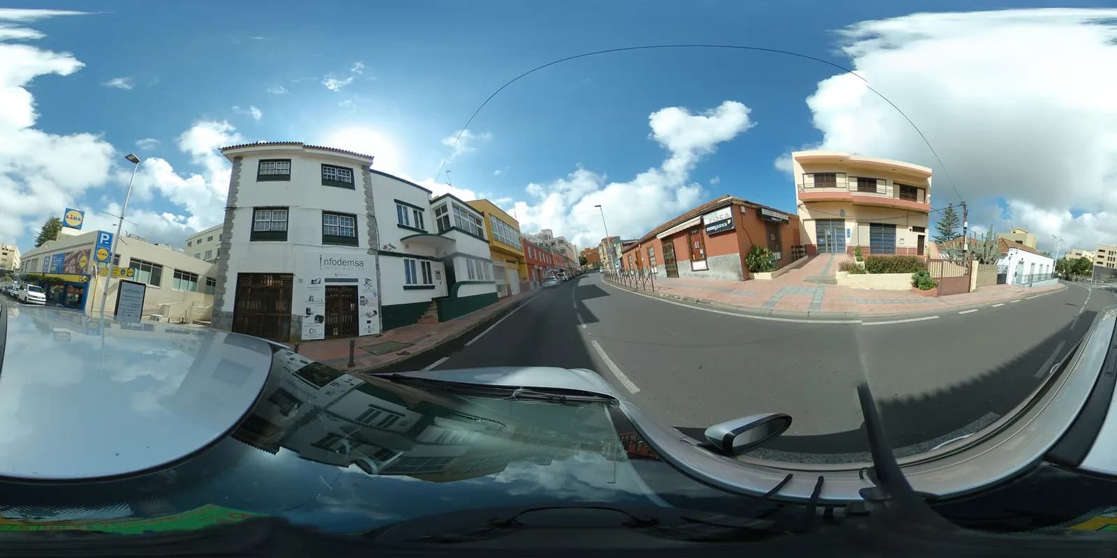 Aparcamiento gratuito en Carretera Tejina - Tacoronte en Tacoronte (Santa Cruz de Tenerife)