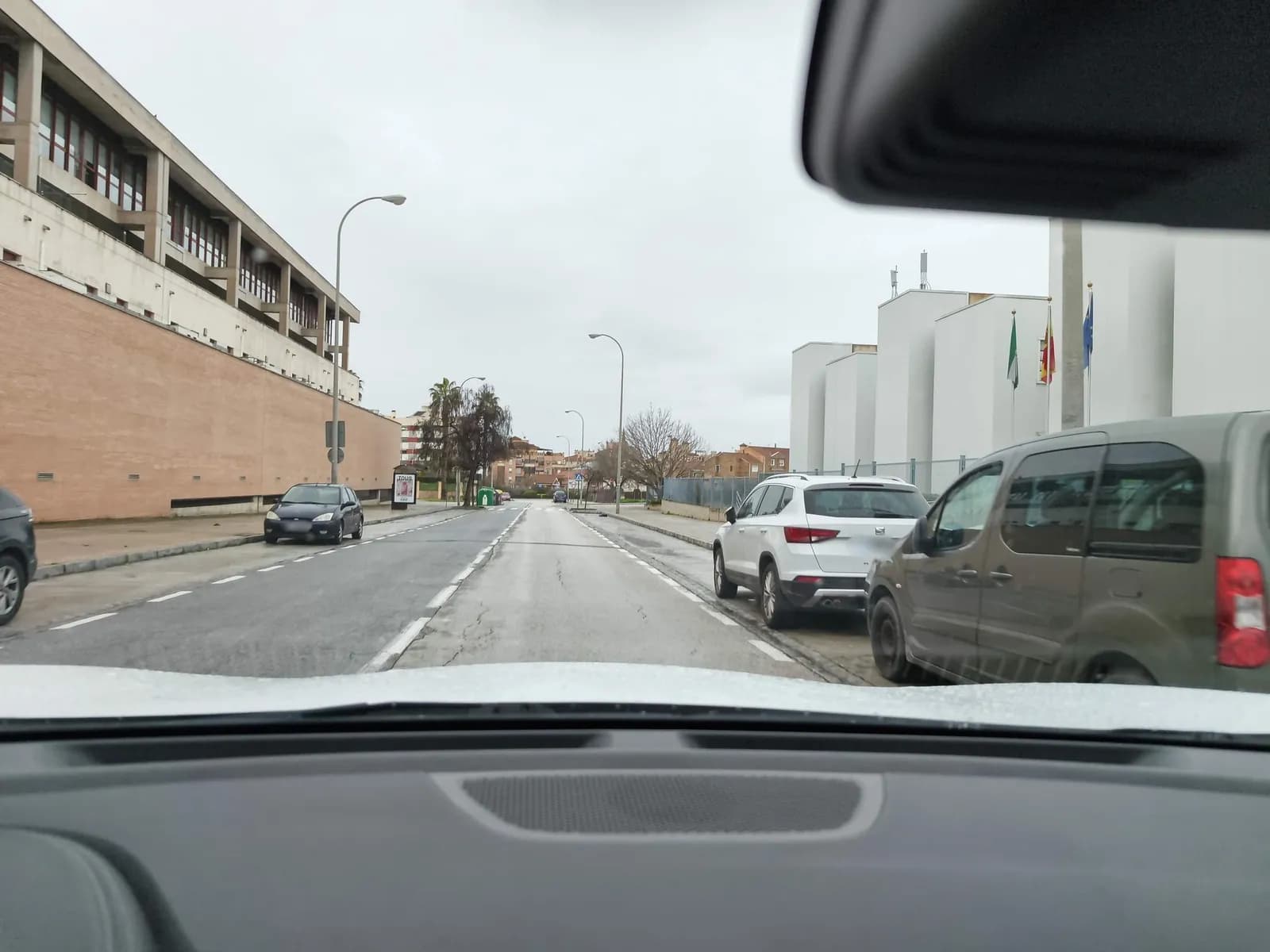 Aparcamiento gratuito cerca de Estación de Autobuses de Granada en Maracena (Granada)