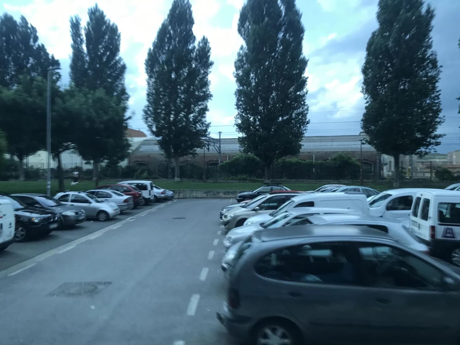 Parking gratis junto a la Estación de Miranda de Ebro en Miranda de Ebro (Burgos)