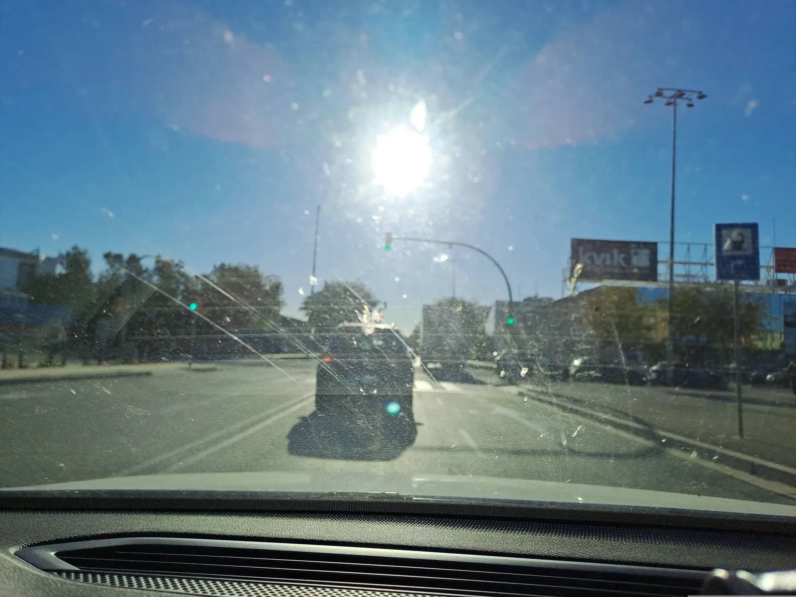 Aparcamiento gratuito cerca de Fira de Barcelona - Recinto Gran Via en L'Hospitalet de Llobregat (Barcelona)