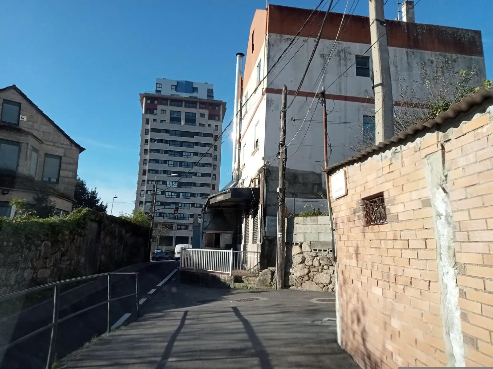 Aparcamiento gratuito cerca de Hospital Álvaro Cunqueiro (Vigo) en Vigo (Pontevedra)