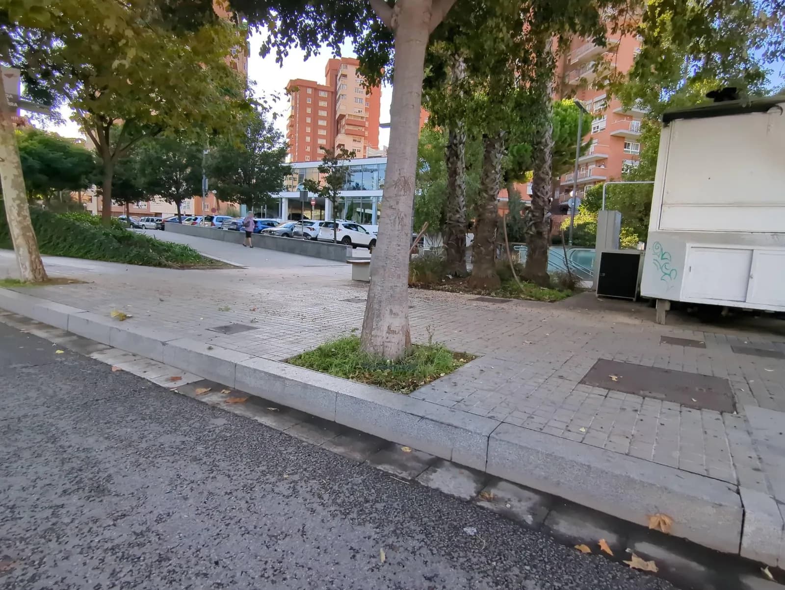 Aparcamiento gratuito cerca de Hospital Universitari Vall d'Hebron en Barcelona
