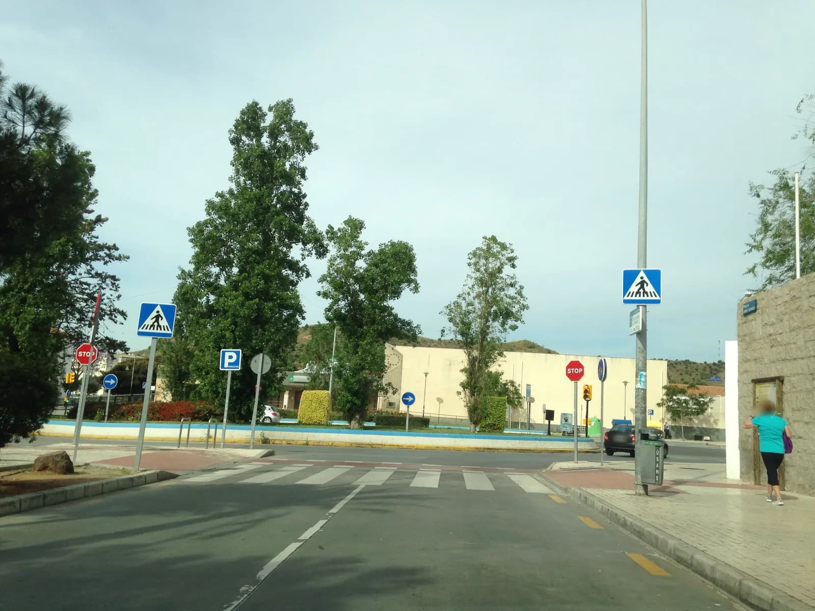 Parking gratuito en Ciudad Jardín, Málaga (Plaza John F. Kennedy) en Málaga