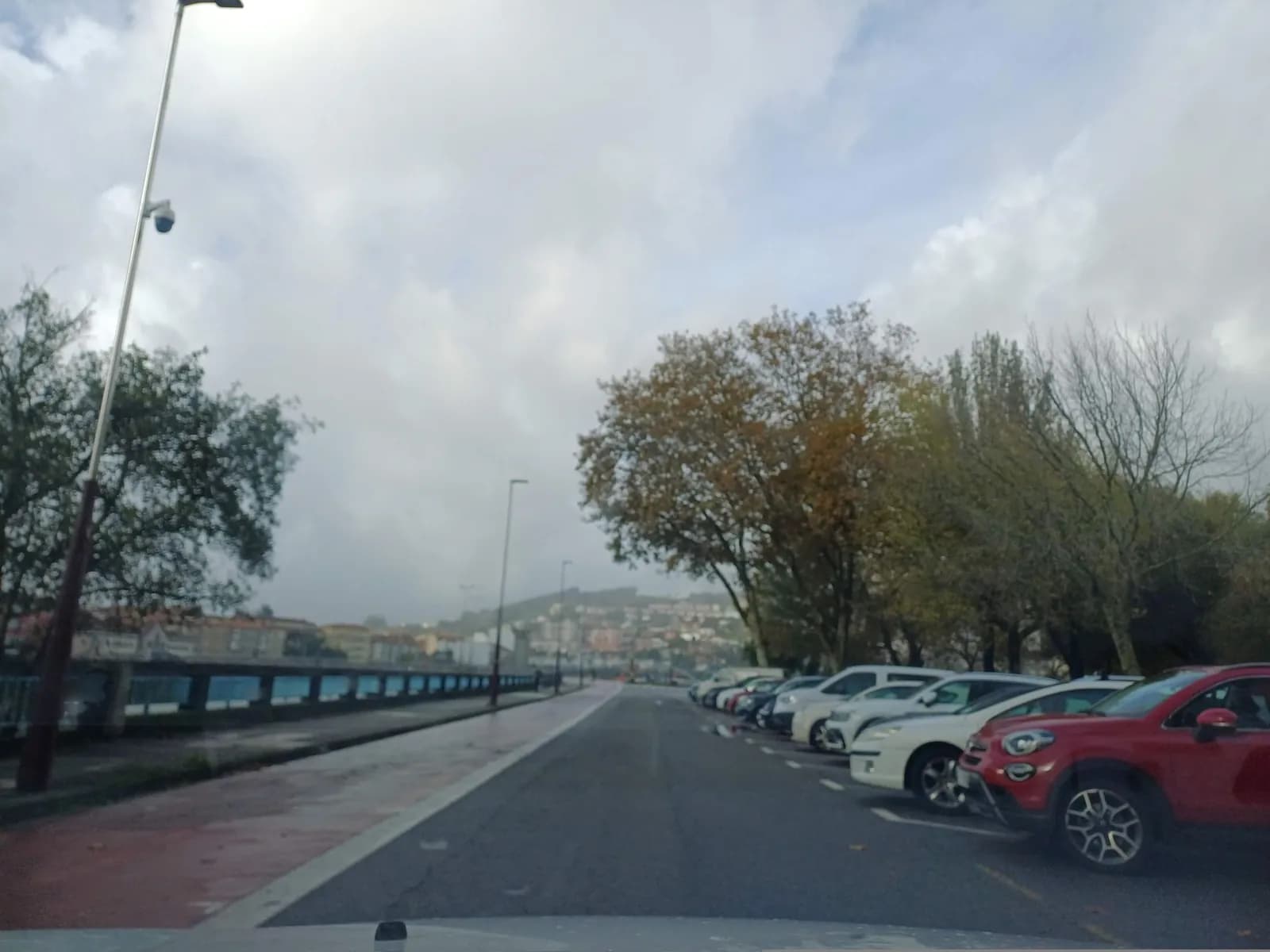 Aparcamiento gratuito cerca de Museo de Pontevedra en Pontevedra