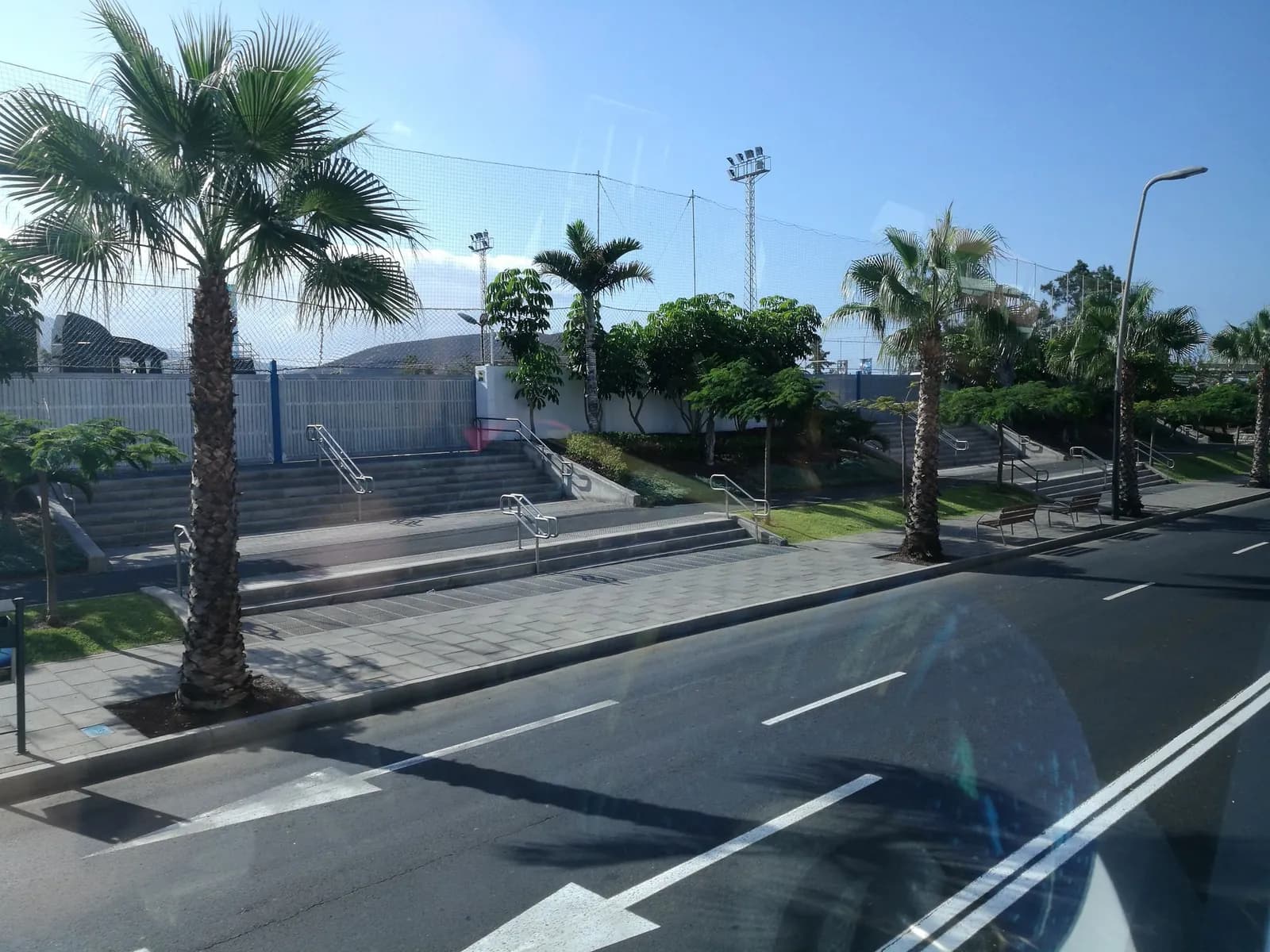 Aparcamiento gratuito cerca de Playa de las Américas (Arona) en Arona (Santa Cruz de Tenerife)