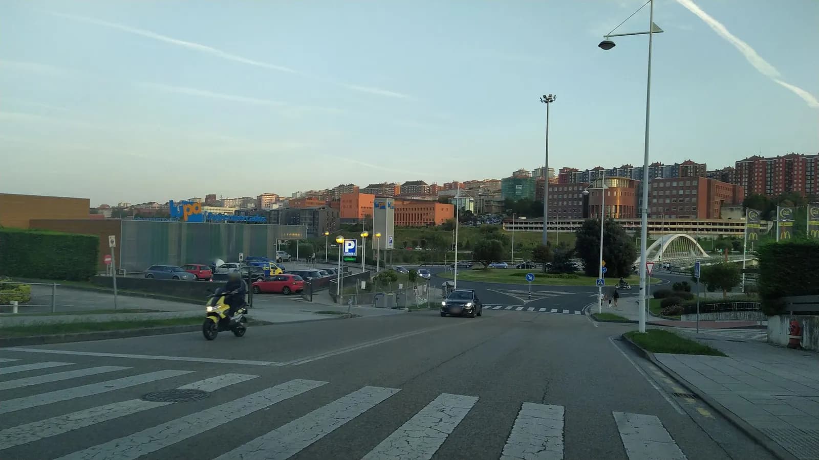 Aparcamiento gratuito cerca de Universidad de Cantabria en Santander (Cantabria)