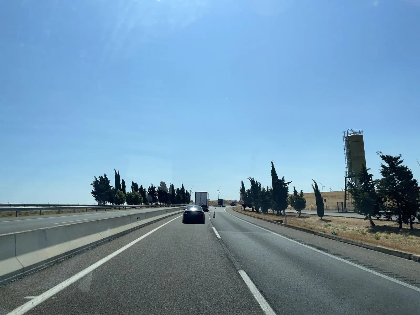 Aparcamiento gratuito en Eix Transversal en Pujalt (Barcelona)