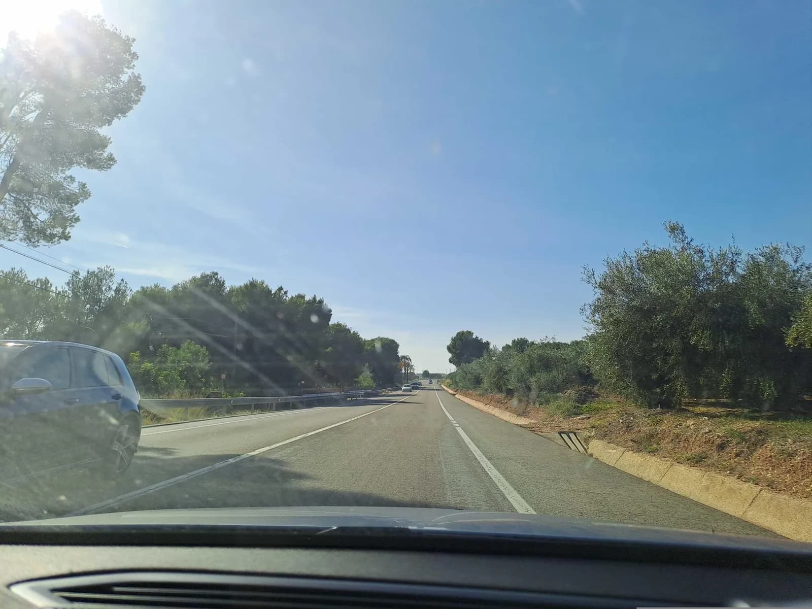 Aparcamiento gratuito en el este de Alcanar en Alcanar (Tarragona)
