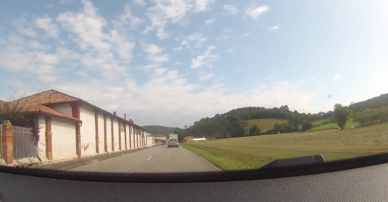 Aparcamiento gratuito en el noreste de Villaviciosa en Villaviciosa (Asturias)