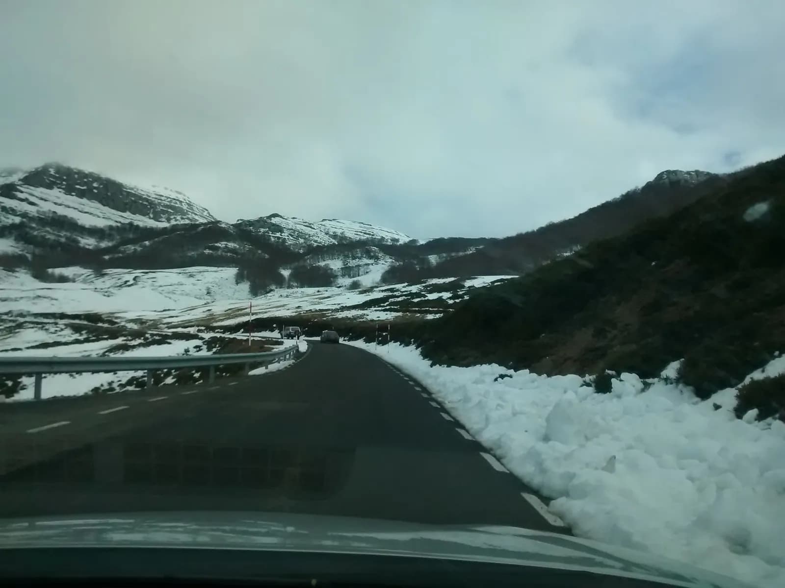 Aparcamiento gratuito en el oeste de Soba en Soba (Cantabria)