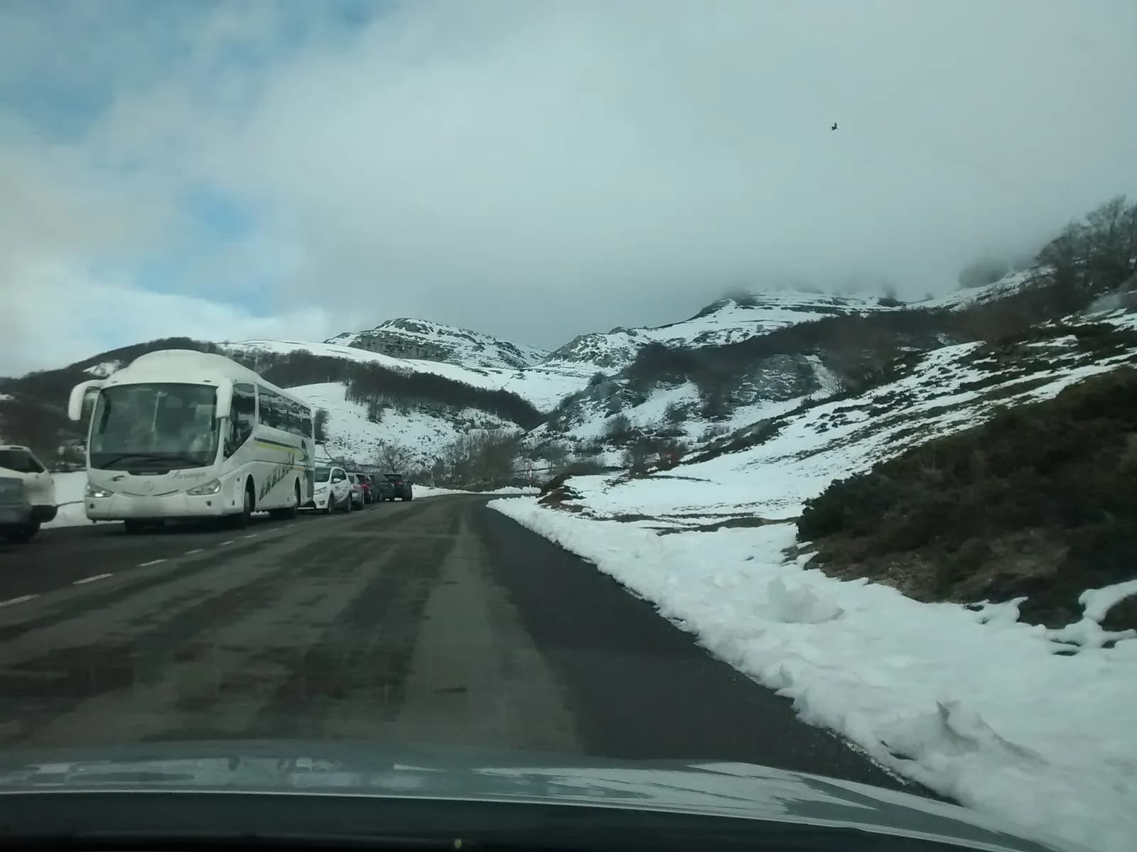 Aparcamiento gratuito en el oeste de Soba en Soba (Cantabria)