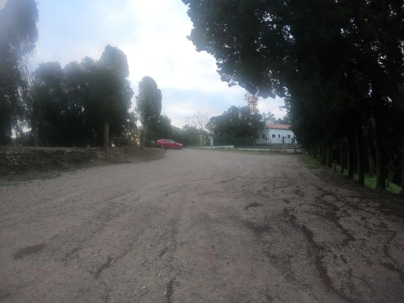 Aparcamiento gratuito en el sur de Juià en Juià (Girona)