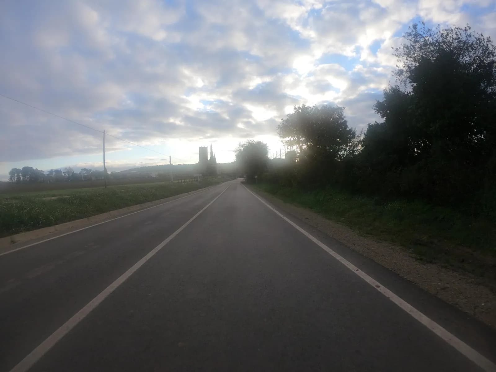 Aparcamiento gratuito en el suroeste de Corçà en Corçà (Girona)