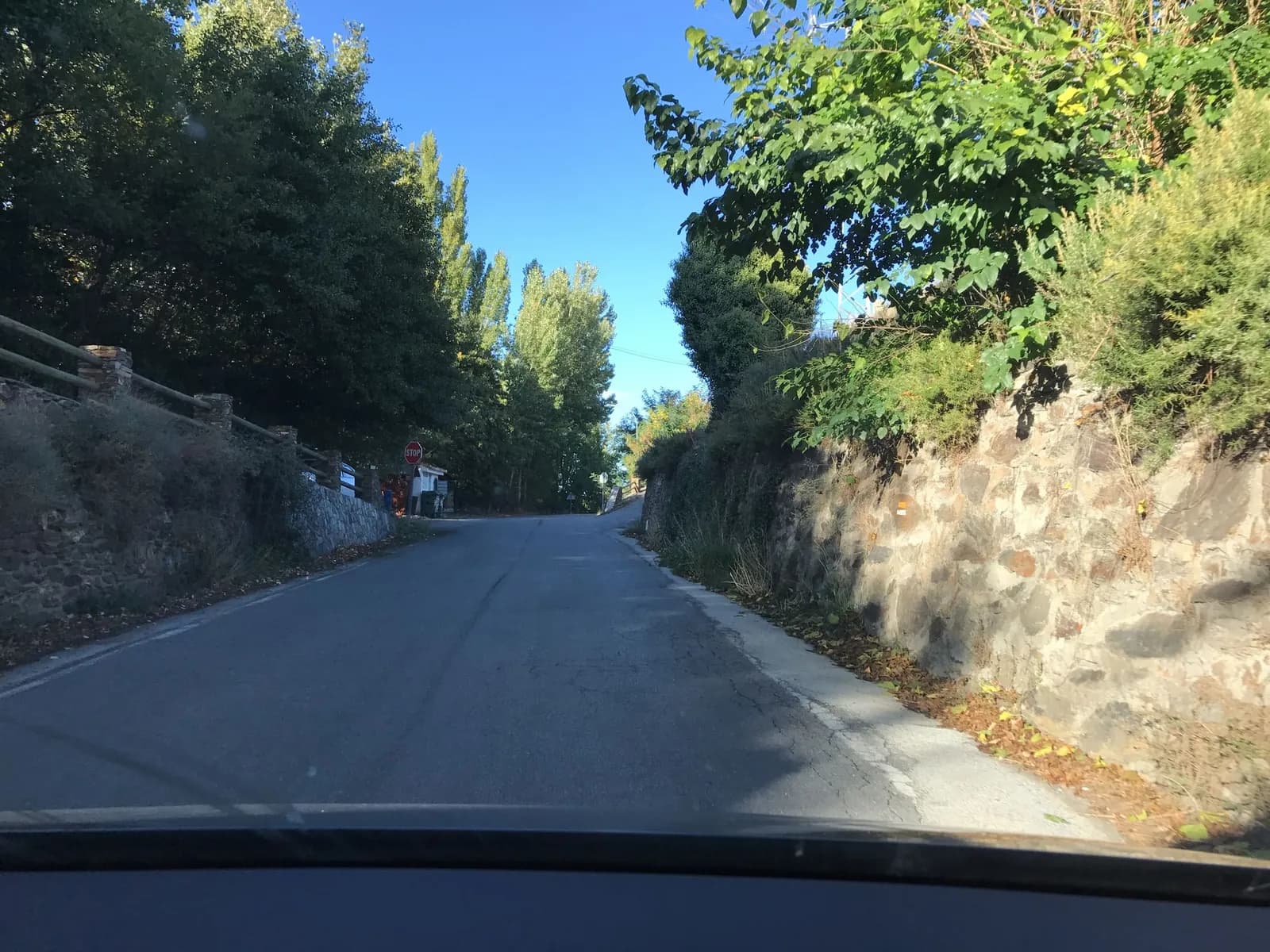Aparcamiento gratuito en el suroeste de Jerez del Marquesado en Jerez del Marquesado (Granada)