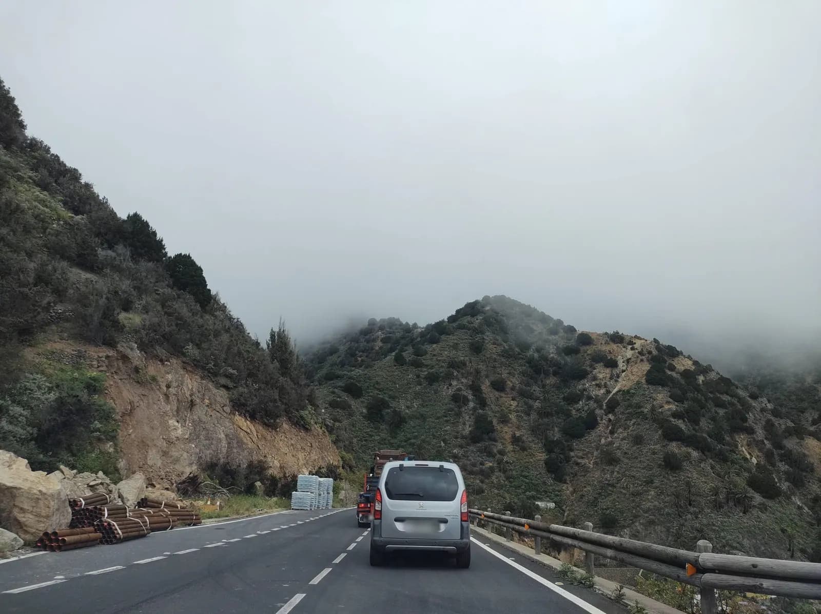 Aparcamiento gratuito en el suroeste de Vallehermoso en Vallehermoso (Santa Cruz de Tenerife)