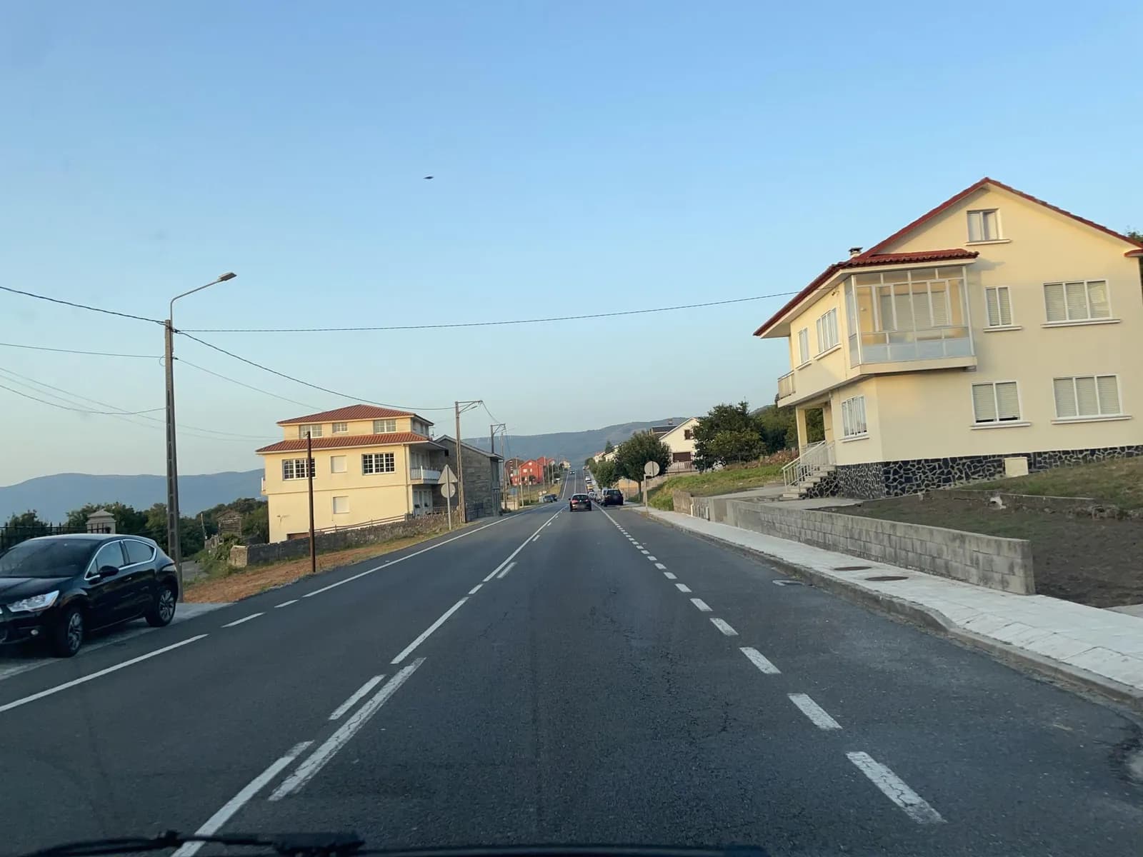 Aparcamiento gratuito en Estrada Cee-Ribeira en Carnota (A Coruña)